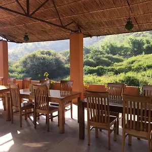 krishna-ranch.udaipurhotels.org/