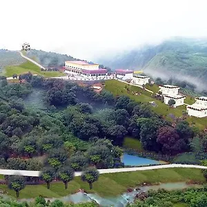 Resort D'heavenly Mist