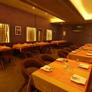Hotel Victory Park Residency